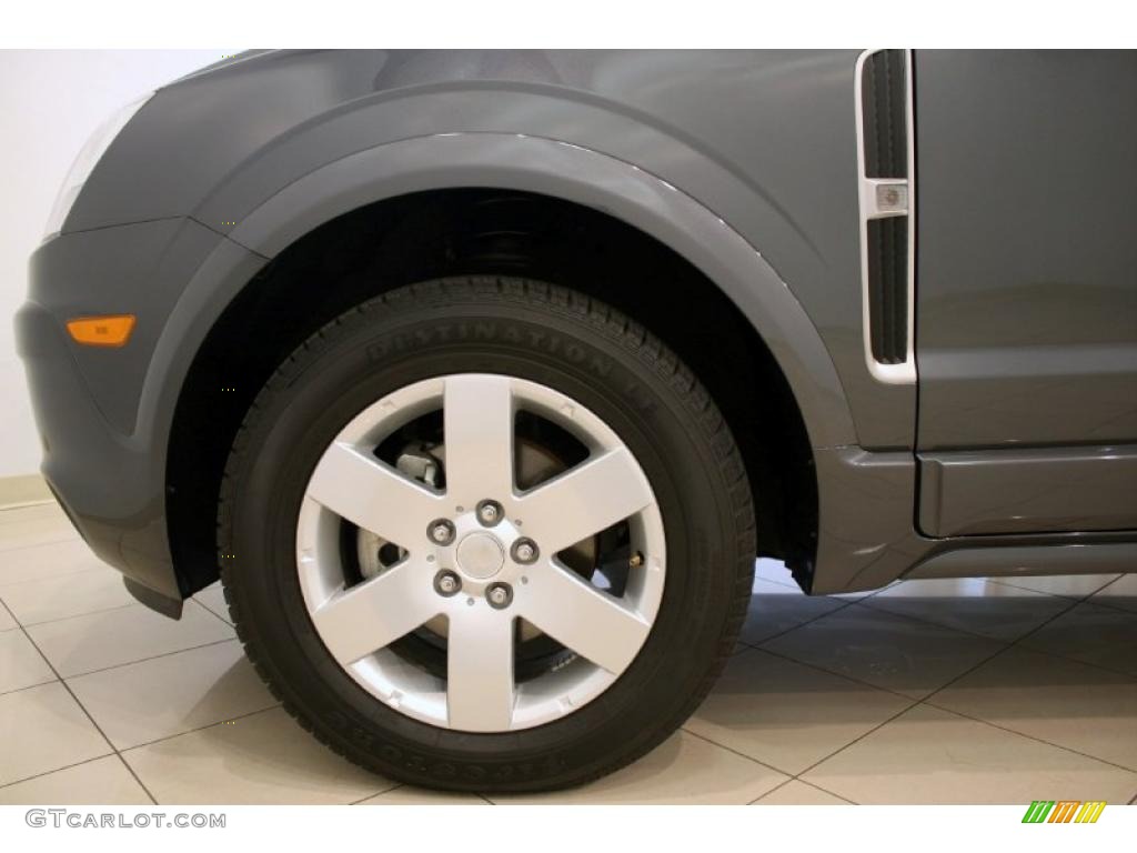 2010 Saturn VUE XR Wheel Photos