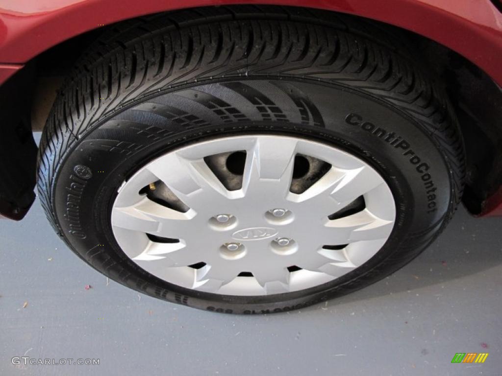 2005 Kia Optima LX Wheel Photo #38708575