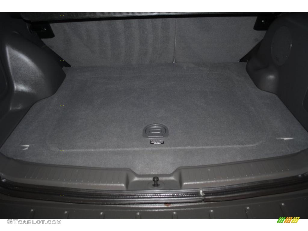 2007 Ford Escape XLT V6 Trunk Photo #38709063
