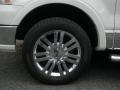 2007 Lincoln Mark LT SuperCrew 4x4 Wheel and Tire Photo