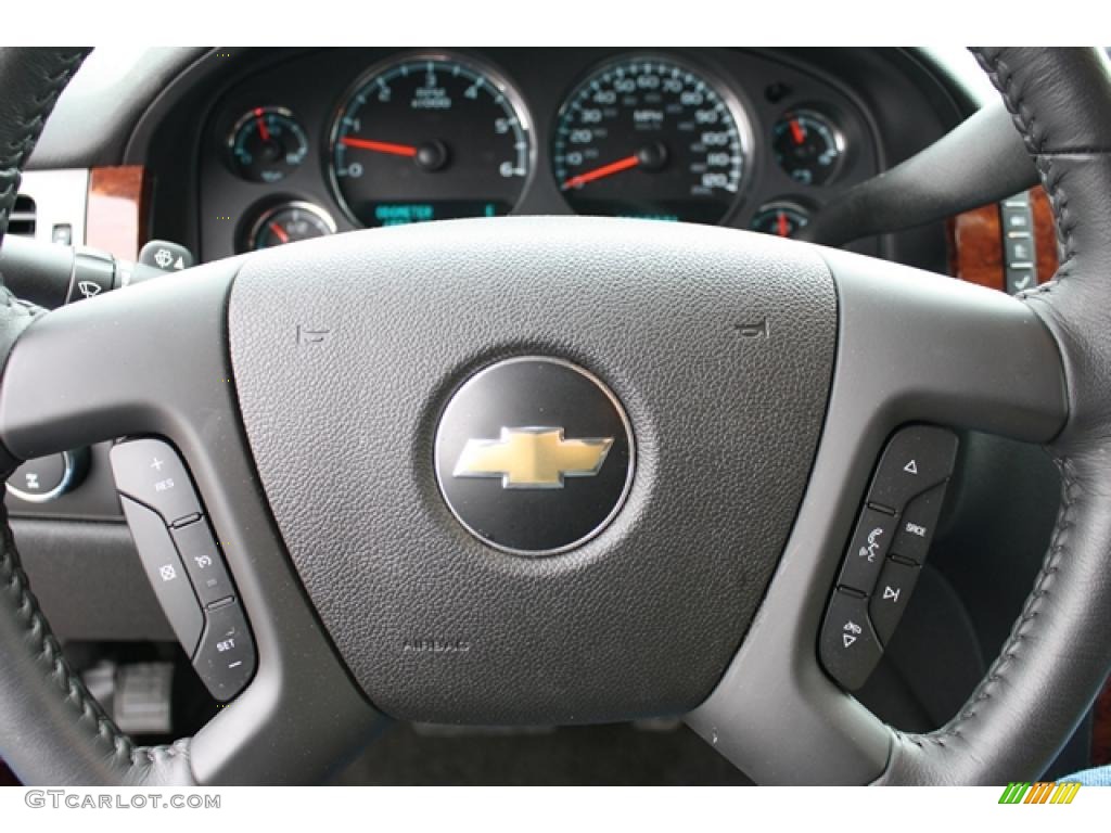 2009 Chevrolet Silverado 1500 LTZ Extended Cab 4x4 Controls Photo #38710145
