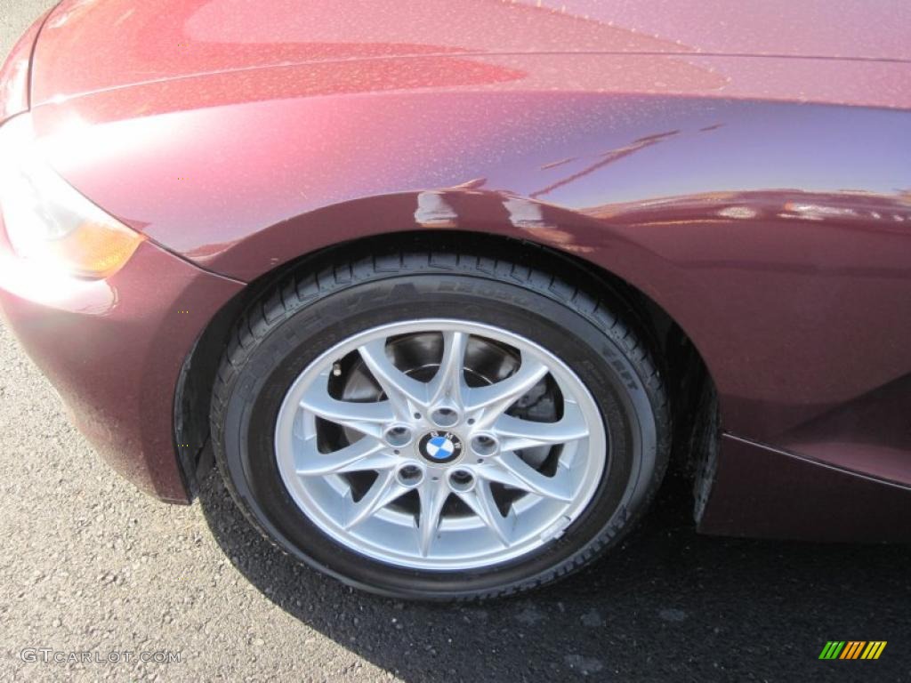 2004 Z4 2.5i Roadster - Merlot Red Metallic / Beige photo #9