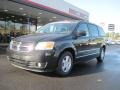 2010 Brilliant Black Crystal Pearl Dodge Grand Caravan SXT  photo #1