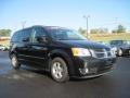 2010 Brilliant Black Crystal Pearl Dodge Grand Caravan SXT  photo #7