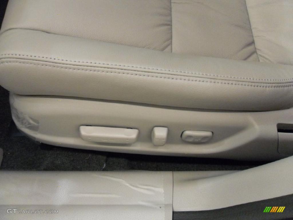 Gray Interior 2011 Honda Accord EX-L V6 Sedan Photo #38712111