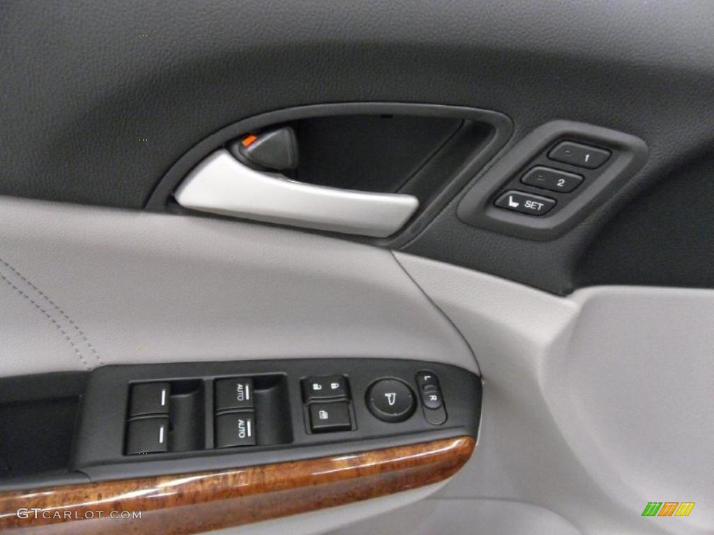 2011 Honda Accord EX-L V6 Sedan Controls Photo #38712143