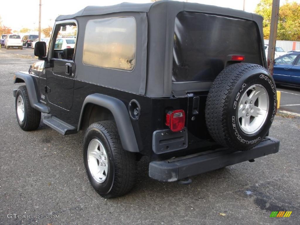 2004 Wrangler Sport 4x4 - Black / Dark Slate Gray photo #6