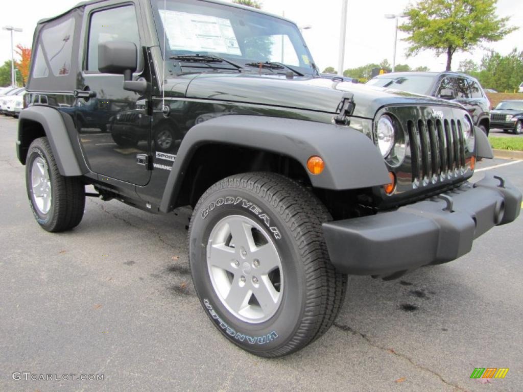 2011 Wrangler Sport S 4x4 - Natural Green Pearl / Black photo #4