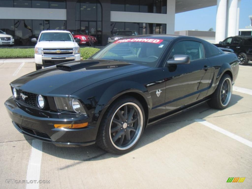 2009 Mustang GT Premium Coupe - Black / Light Graphite photo #1