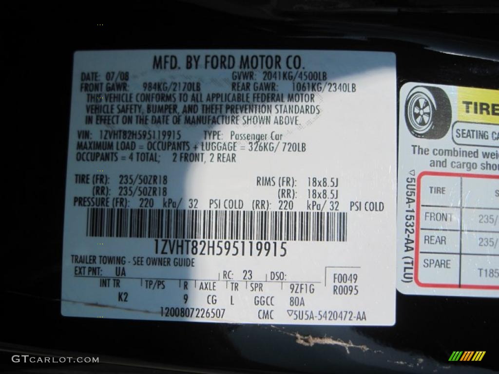 2009 Mustang GT Premium Coupe - Black / Light Graphite photo #11