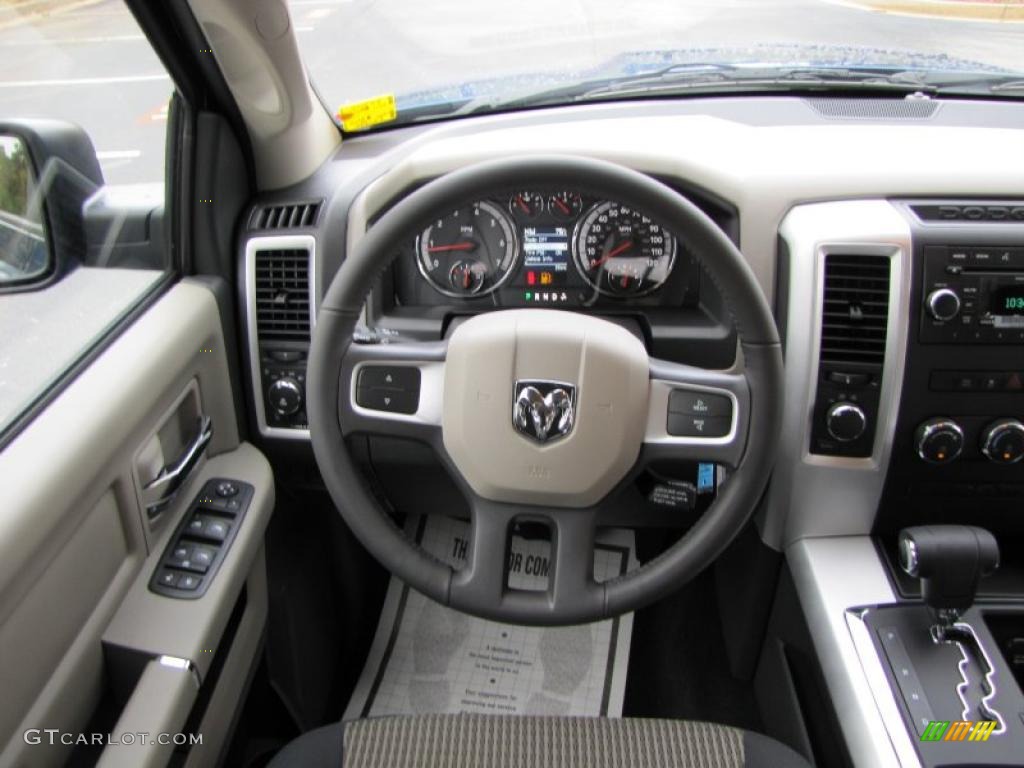 2011 Ram 1500 SLT Outdoorsman Crew Cab 4x4 - Deep Water Blue Pearl / Dark Slate Gray/Medium Graystone photo #13