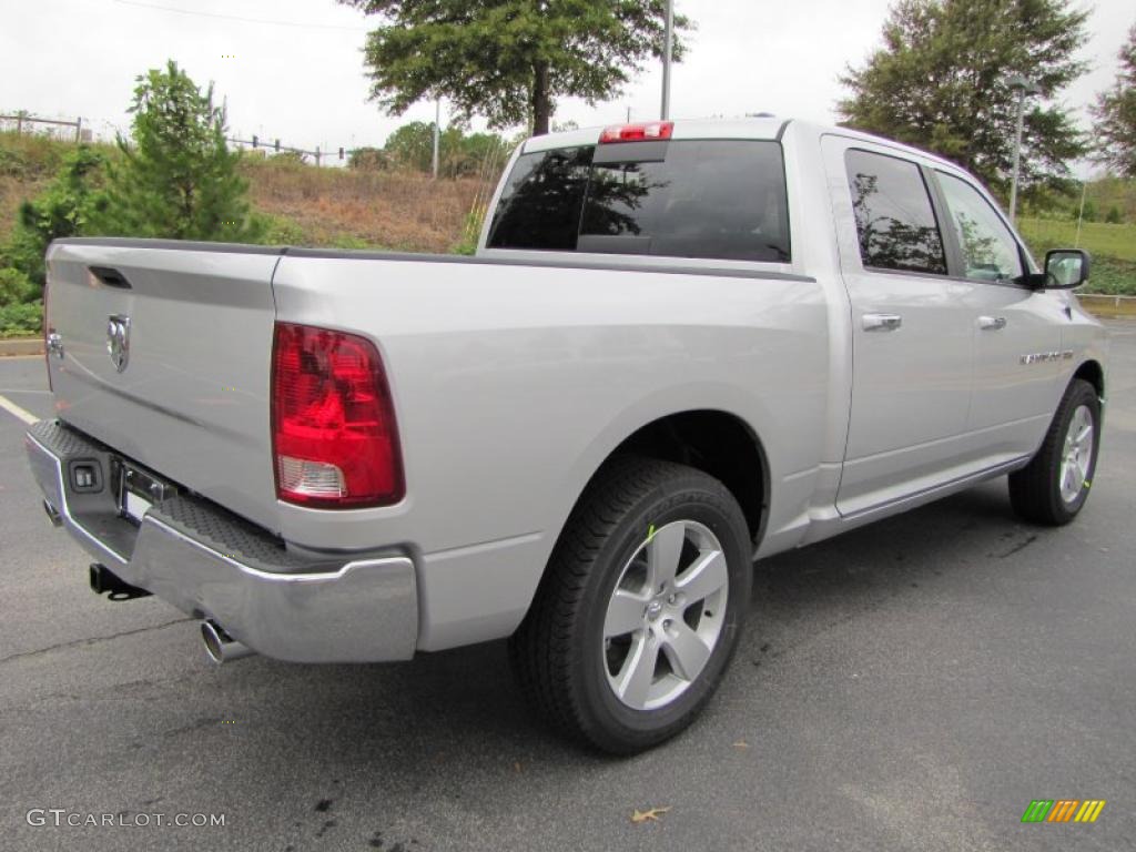 2011 Ram 1500 Big Horn Crew Cab - Bright Silver Metallic / Dark Slate Gray/Medium Graystone photo #3