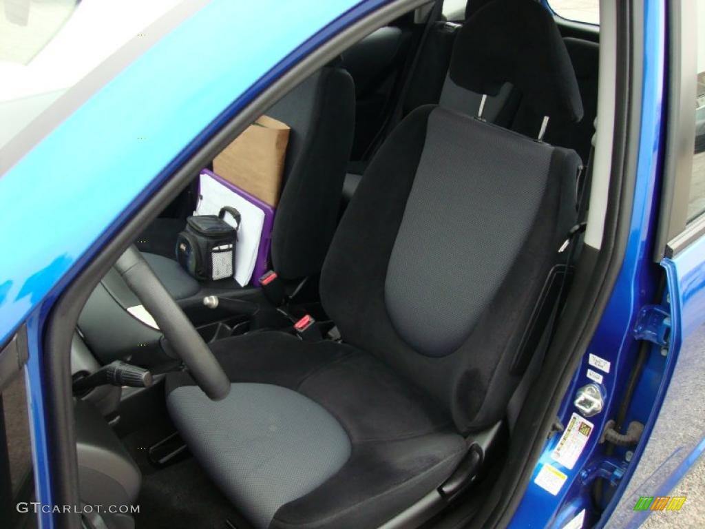 Black/Grey Interior 2008 Honda Fit Sport Photo #38717715
