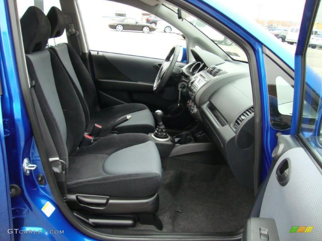 Black/Grey Interior 2008 Honda Fit Sport Photo #38717759