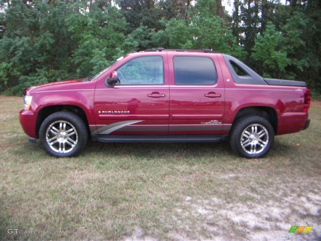 2007 Avalanche LT 4WD - Sport Red Metallic / Dark Titanium/Light Titanium photo #1