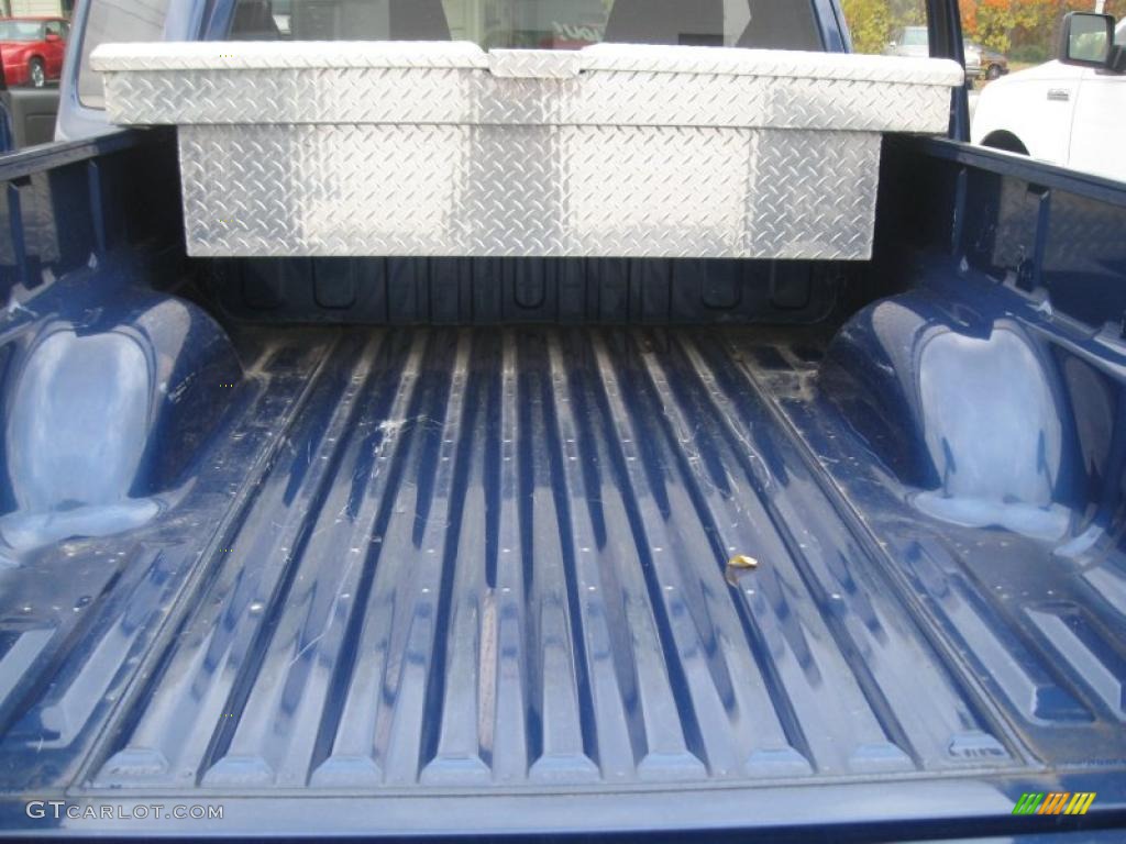 2006 i-Series Truck i-280 LS Extended Cab - Adriatic Blue Metallic / Medium Pewter photo #3