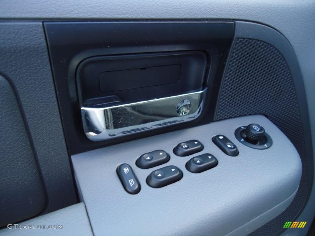 2005 F150 XLT SuperCrew 4x4 - Dark Shadow Grey Metallic / Medium Flint Grey photo #29