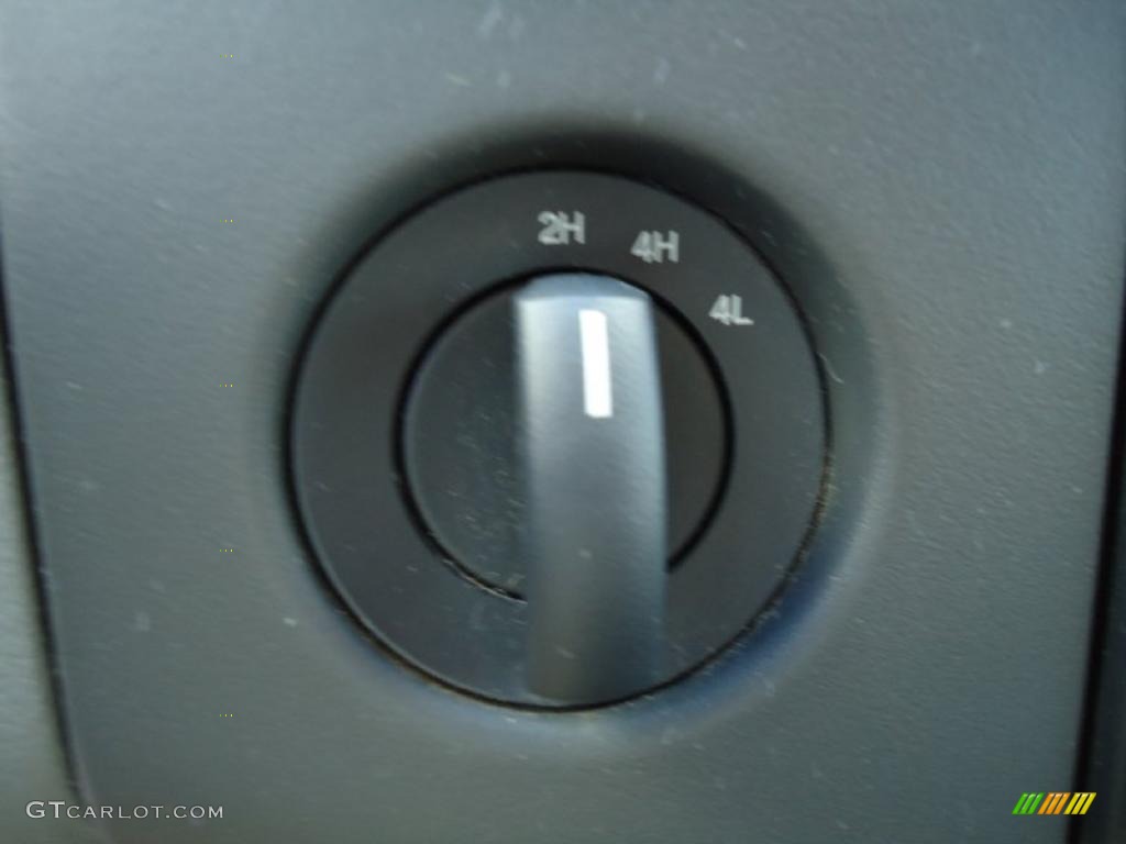 2005 F150 XLT SuperCrew 4x4 - Dark Shadow Grey Metallic / Medium Flint Grey photo #34