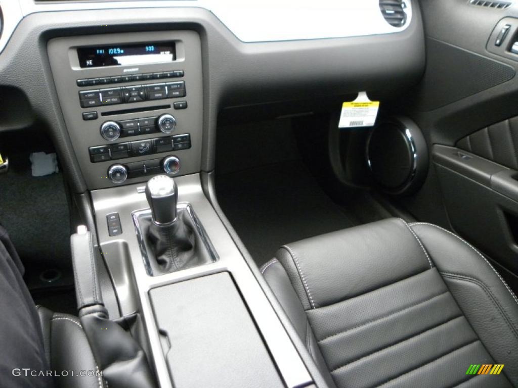 2011 Mustang GT Premium Coupe - Sterling Gray Metallic / Charcoal Black photo #18