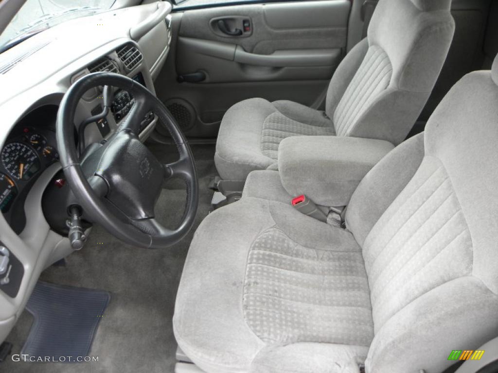 Graphite Interior 2002 Chevrolet S10 LS Extended Cab Photo #38722647
