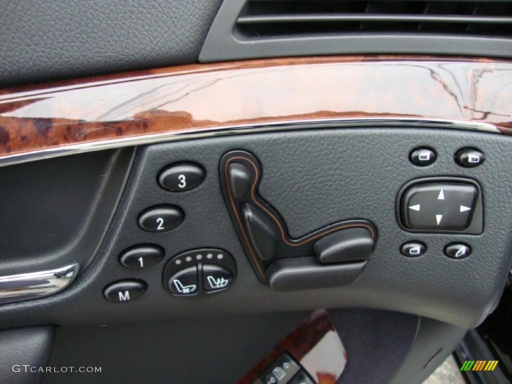 2005 Mercedes-Benz S 500 4Matic Sedan Controls Photo #38722735