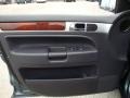 Anthracite 2004 Volkswagen Touareg V6 Door Panel