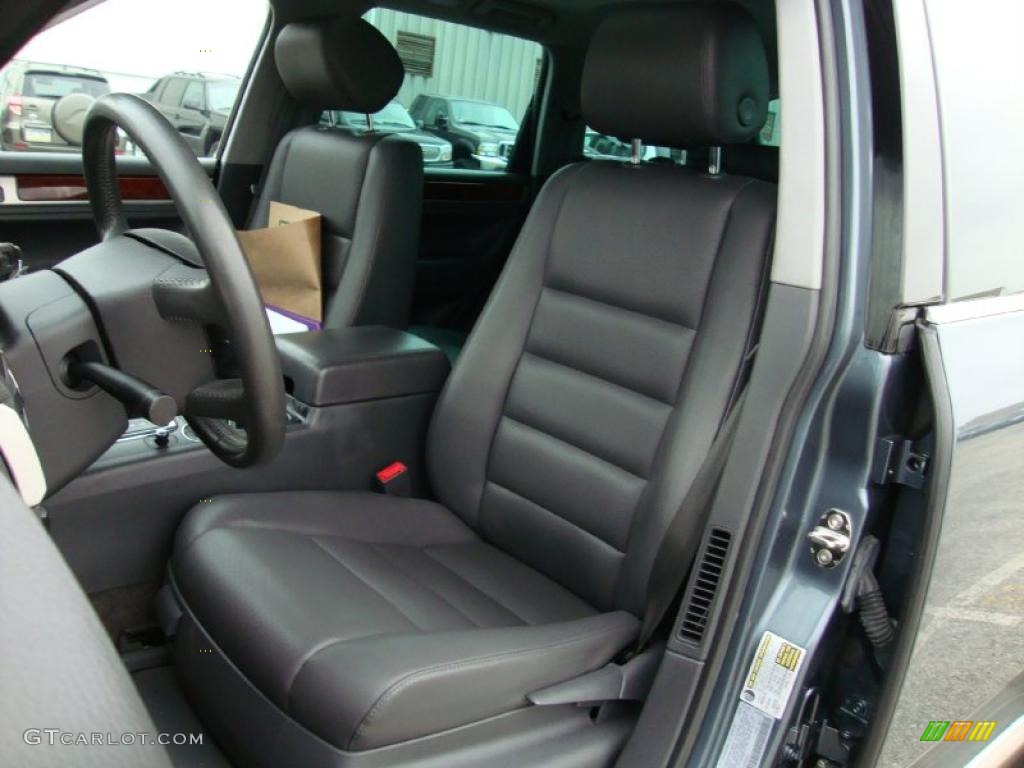 Anthracite Interior 2004 Volkswagen Touareg V6 Photo #38723667