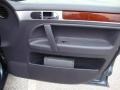 Anthracite 2004 Volkswagen Touareg V6 Door Panel