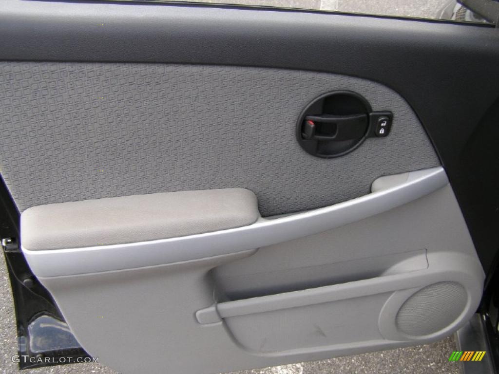 2009 Chevrolet Equinox LT AWD Light Gray Door Panel Photo #38724315