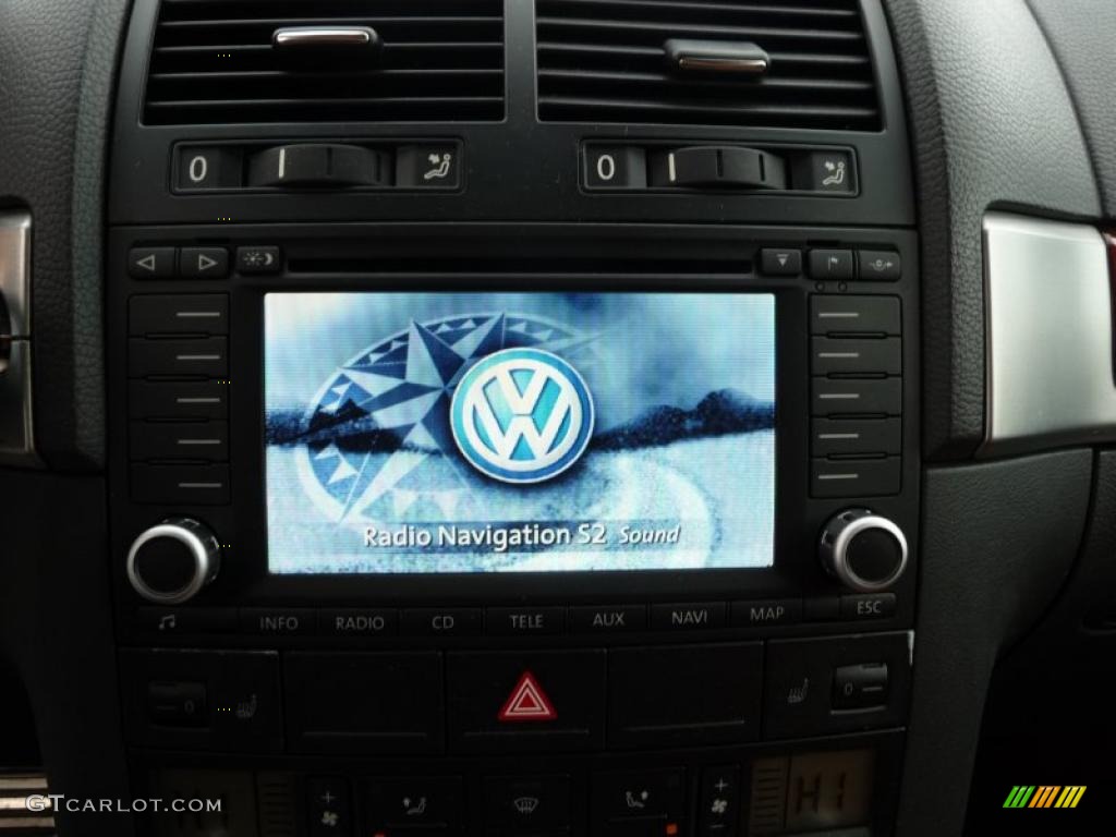 2004 Volkswagen Touareg V8 Navigation Photo #38726171