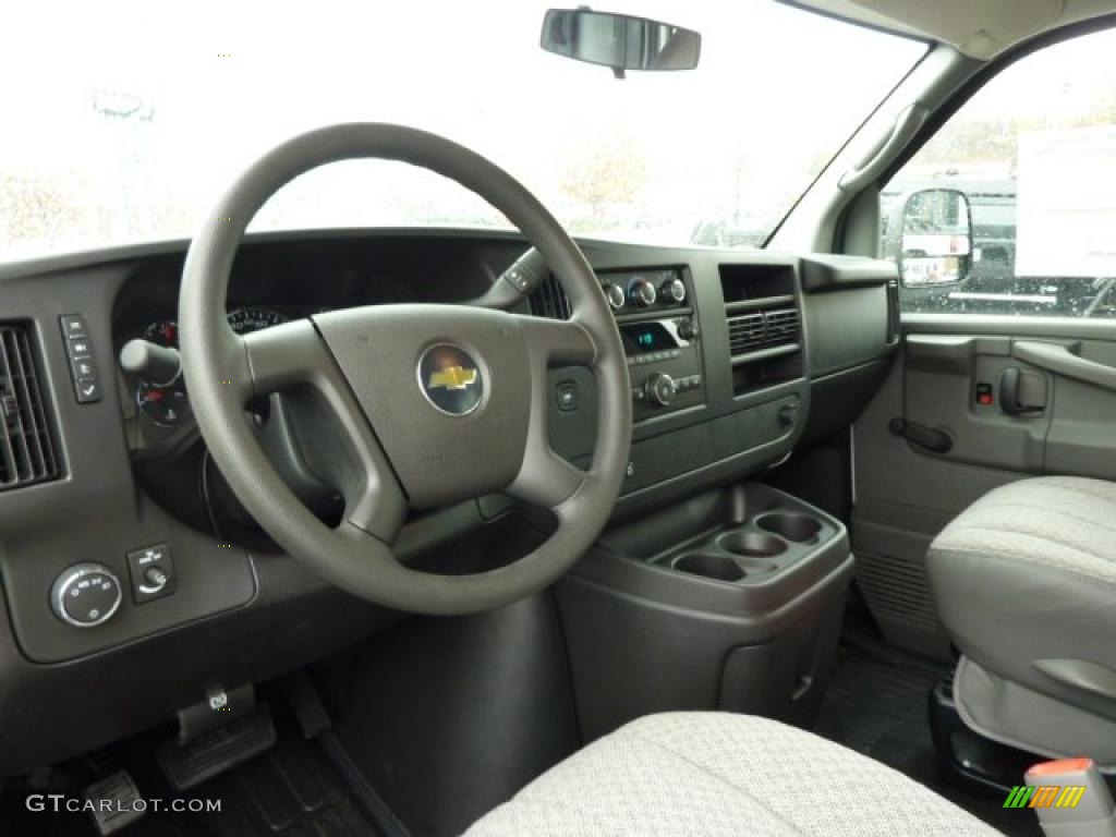 Medium Pewter Interior 2011 Chevrolet Express 2500 Cargo Van Photo #38729947