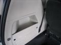 Stone White - Grand Caravan SE Photo No. 14