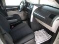 Stone White - Grand Caravan SE Photo No. 22