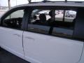 Stone White - Grand Caravan SE Photo No. 26