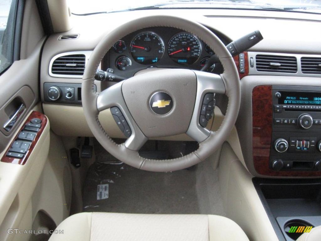 2011 Chevrolet Tahoe LS Light Cashmere/Dark Cashmere Steering Wheel Photo #38732301