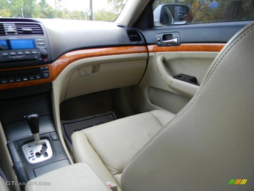 2005 TSX Sedan - Premium White Pearl / Quartz photo #12