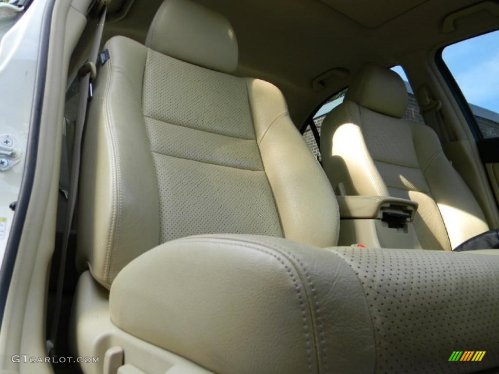 2005 TSX Sedan - Premium White Pearl / Quartz photo #21
