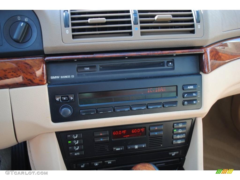 2002 BMW 5 Series 525i Sedan Controls Photo #38740068