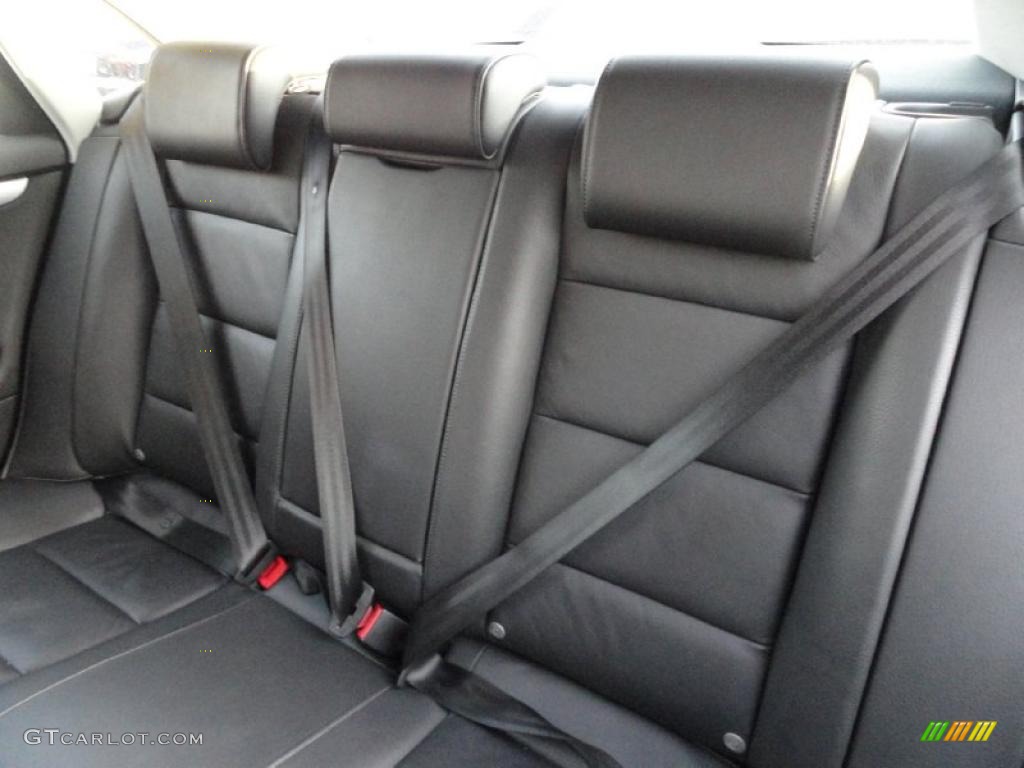 Black Interior 2011 Audi A4 2.0T quattro Sedan Photo #38740608