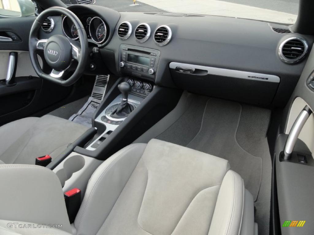 2008 Audi TT 3.2 quattro Roadster Limestone Grey Dashboard Photo #38740824