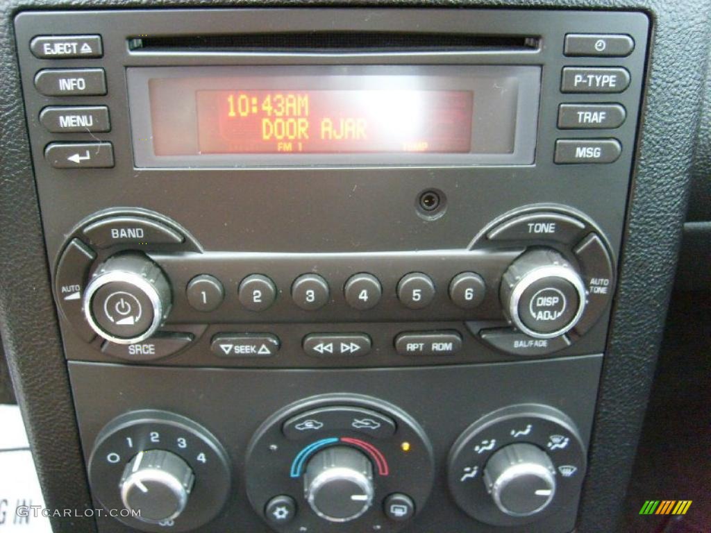 2009 Pontiac G6 GT Coupe Controls Photo #38743560