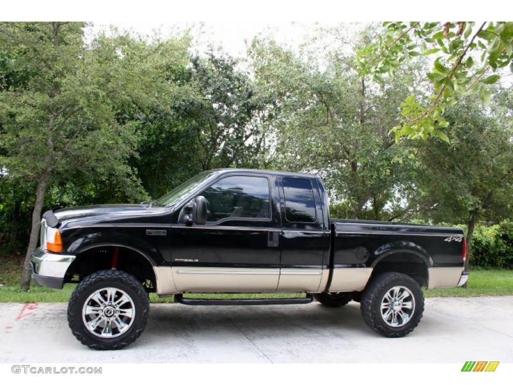 2000 F250 Super Duty Lariat Extended Cab 4x4 - Black / Medium Parchment photo #3