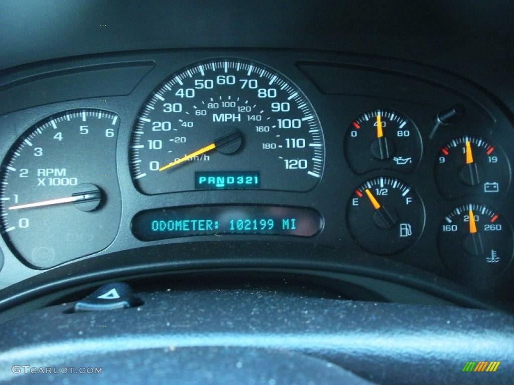 2004 GMC Yukon XL 1500 SLT Gauges Photo #38743700