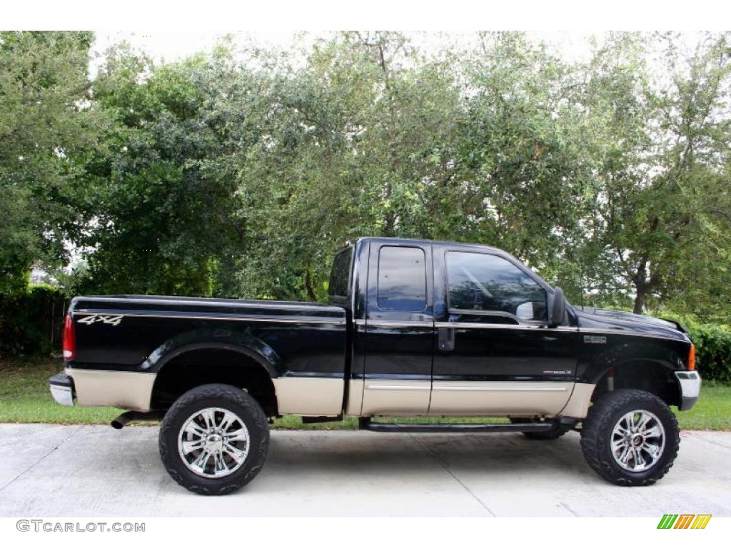 2000 F250 Super Duty Lariat Extended Cab 4x4 - Black / Medium Parchment photo #12