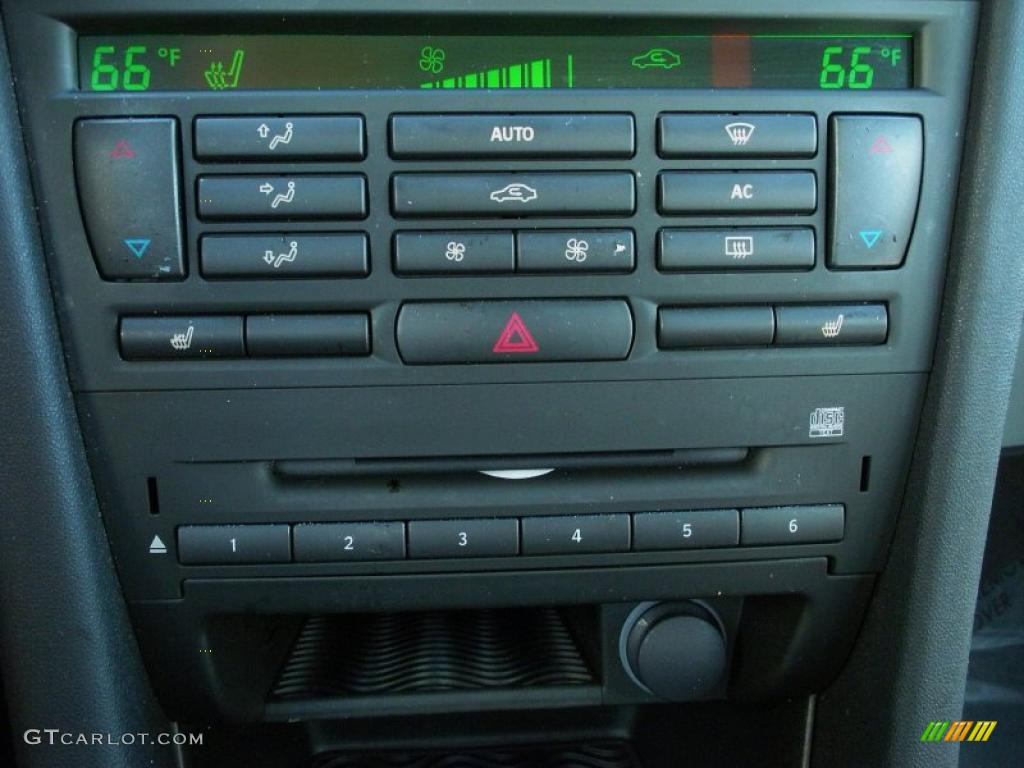 2005 Saab 9-3 Arc Convertible Controls Photo #38744172