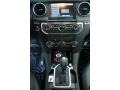 2011 Land Rover LR4 HSE Controls