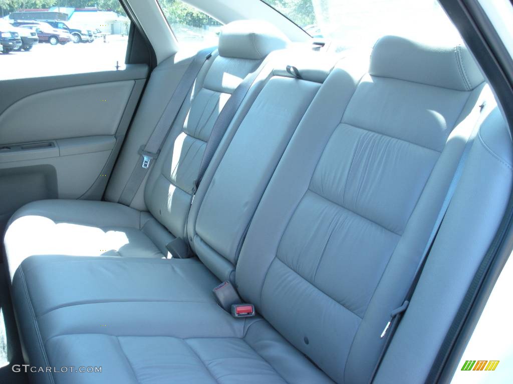 2006 Five Hundred SEL - Oxford White / Shale Grey photo #15