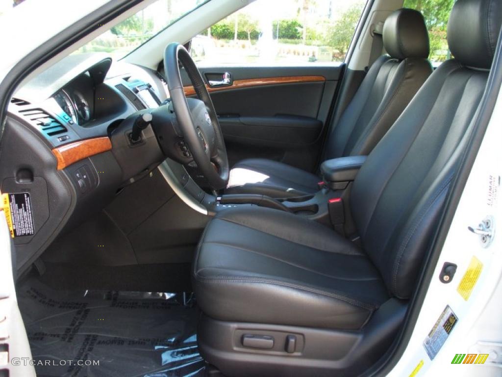 Gray Interior 2009 Hyundai Sonata Limited Photo #38745324