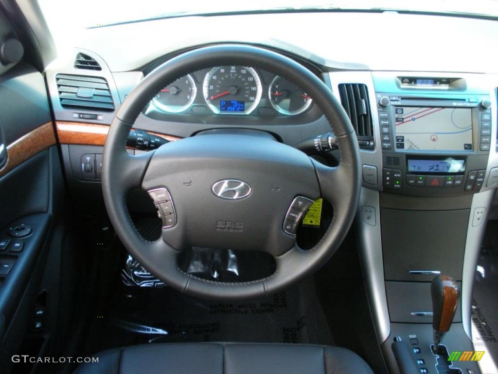 2009 Hyundai Sonata Limited Gray Steering Wheel Photo #38745456