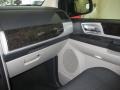 Stone White - Grand Caravan SXT Photo No. 25